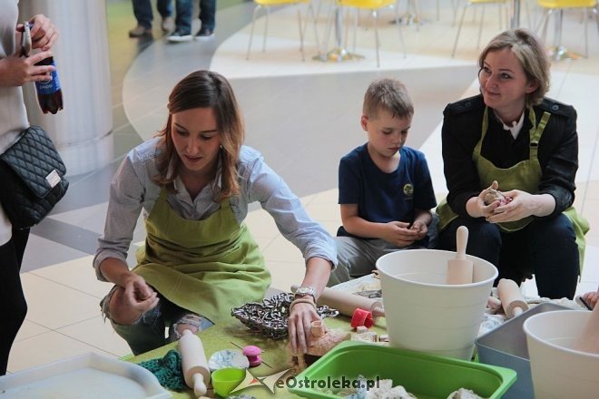 Z Bursztynową do szkoły, czyli targi zajęć pozalekcyjnych [06.09.2015] - zdjęcie #30 - eOstroleka.pl