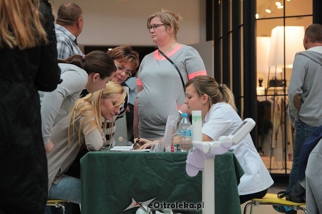 Z Bursztynową do szkoły, czyli targi zajęć pozalekcyjnych [06.09.2015] - zdjęcie #22 - eOstroleka.pl