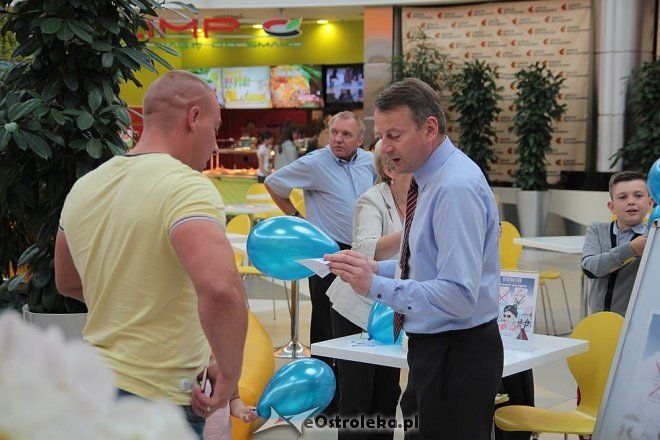 Z Bursztynową do szkoły, czyli targi zajęć pozalekcyjnych [06.09.2015] - zdjęcie #15 - eOstroleka.pl