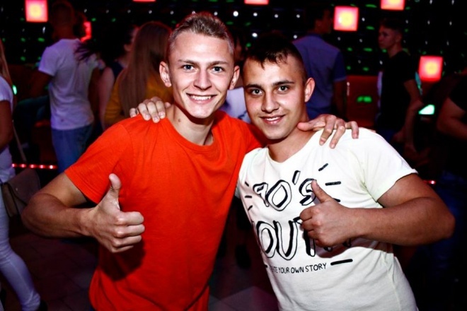 EROTYCZNA PROWOKACJA W IBIZIE [05.09.2015] - zdjęcie #13 - eOstroleka.pl