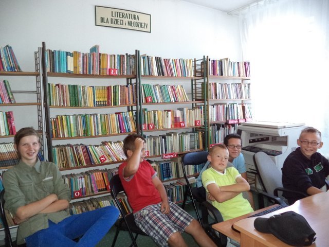 Wakacyjne podsumowanie w goworowskiej bibliotece [07.09.2015] - zdjęcie #12 - eOstroleka.pl