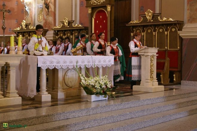 Niedziela Kadzidlańska i dożynki parafialne 2015 [07.09.2015] - zdjęcie #40 - eOstroleka.pl