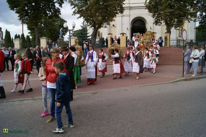 Niedziela Kadzidlańska i dożynki parafialne 2015 [07.09.2015] - zdjęcie #56 - eOstroleka.pl