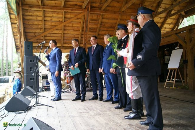 Niedziela Kadzidlańska i dożynki parafialne 2015 [07.09.2015] - zdjęcie #236 - eOstroleka.pl