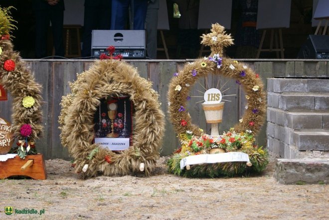 Niedziela Kadzidlańska i dożynki parafialne 2015 [07.09.2015] - zdjęcie #230 - eOstroleka.pl