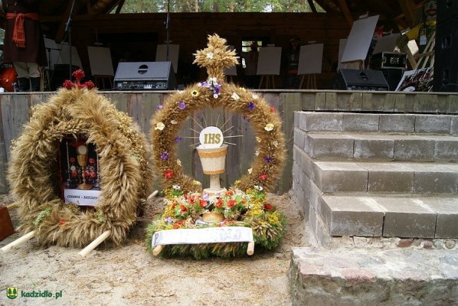 Niedziela Kadzidlańska i dożynki parafialne 2015 [07.09.2015] - zdjęcie #194 - eOstroleka.pl