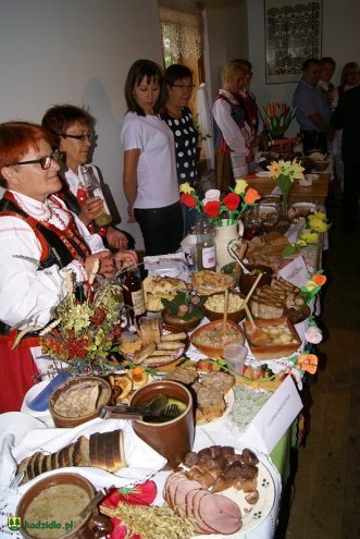 Niedziela Kadzidlańska i dożynki parafialne 2015 [07.09.2015] - zdjęcie #239 - eOstroleka.pl