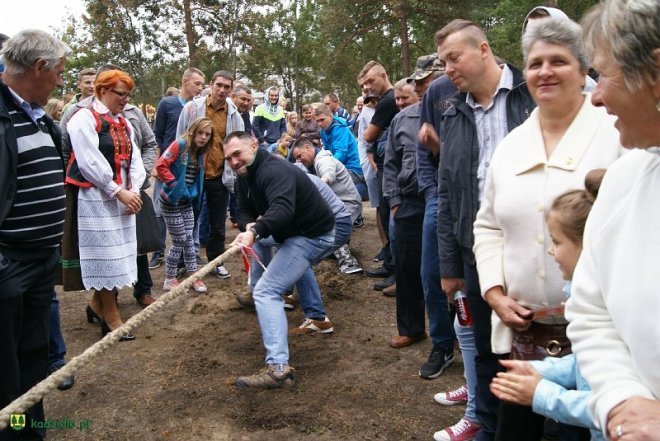 Niedziela Kadzidlańska i dożynki parafialne 2015 [07.09.2015] - zdjęcie #87 - eOstroleka.pl