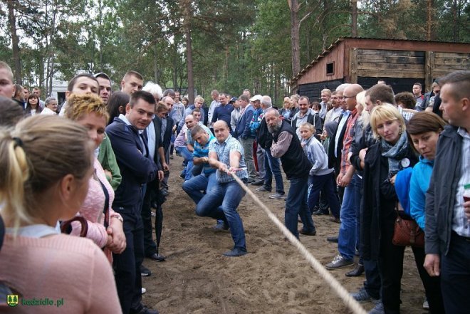 Niedziela Kadzidlańska i dożynki parafialne 2015 [07.09.2015] - zdjęcie #74 - eOstroleka.pl