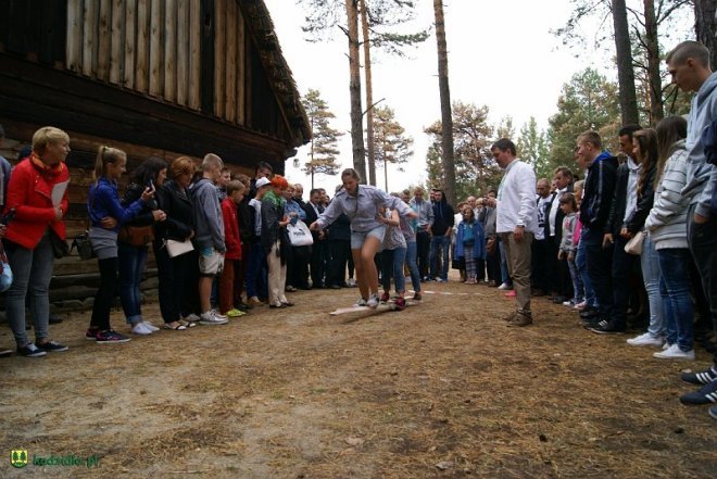 Niedziela Kadzidlańska i dożynki parafialne 2015 [07.09.2015] - zdjęcie #62 - eOstroleka.pl