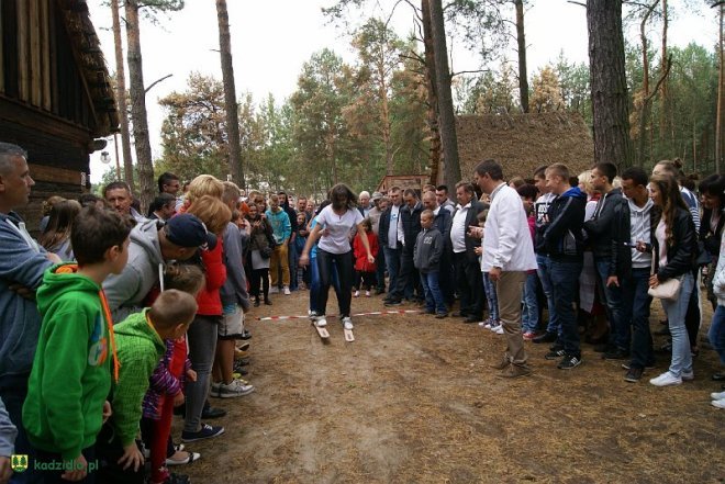 Niedziela Kadzidlańska i dożynki parafialne 2015 [07.09.2015] - zdjęcie #56 - eOstroleka.pl