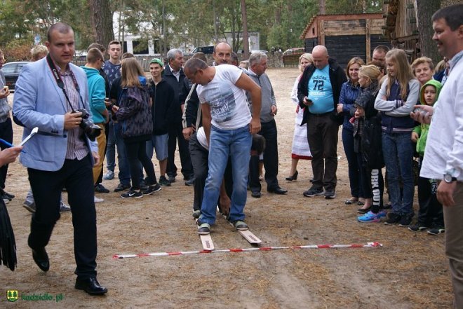 Niedziela Kadzidlańska i dożynki parafialne 2015 [07.09.2015] - zdjęcie #38 - eOstroleka.pl
