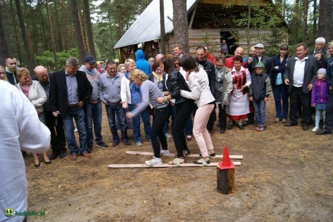 Niedziela Kadzidlańska i dożynki parafialne 2015 [07.09.2015] - zdjęcie #33 - eOstroleka.pl