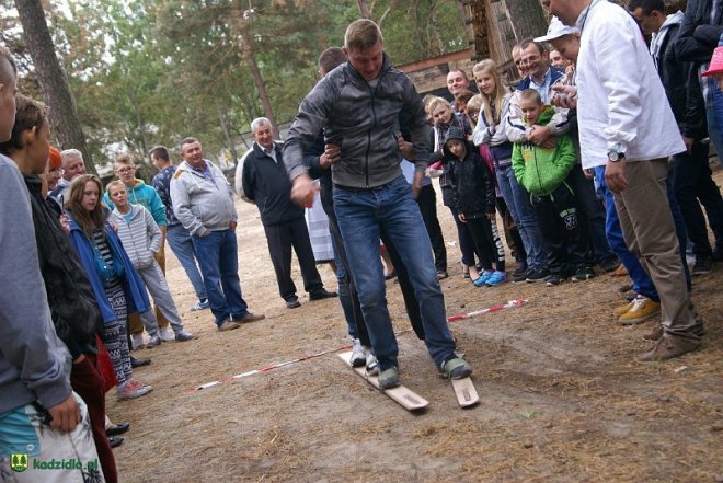 Niedziela Kadzidlańska i dożynki parafialne 2015 [07.09.2015] - zdjęcie #28 - eOstroleka.pl