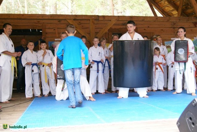Niedziela Kadzidlańska i dożynki parafialne 2015 [07.09.2015] - zdjęcie #1 - eOstroleka.pl