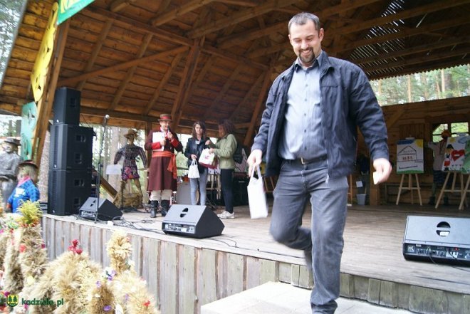 Niedziela Kadzidlańska i dożynki parafialne 2015 [07.09.2015] - zdjęcie #166 - eOstroleka.pl
