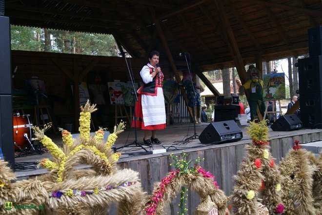 Niedziela Kadzidlańska i dożynki parafialne 2015 [07.09.2015] - zdjęcie #148 - eOstroleka.pl