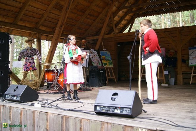 Niedziela Kadzidlańska i dożynki parafialne 2015 [07.09.2015] - zdjęcie #142 - eOstroleka.pl