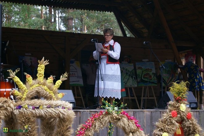 Niedziela Kadzidlańska i dożynki parafialne 2015 [07.09.2015] - zdjęcie #140 - eOstroleka.pl