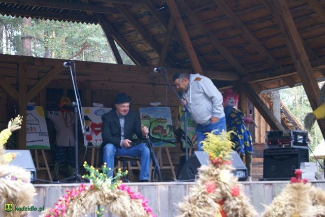 Niedziela Kadzidlańska i dożynki parafialne 2015 [07.09.2015] - zdjęcie #137 - eOstroleka.pl
