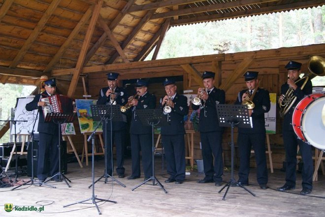 Niedziela Kadzidlańska i dożynki parafialne 2015 [07.09.2015] - zdjęcie #131 - eOstroleka.pl