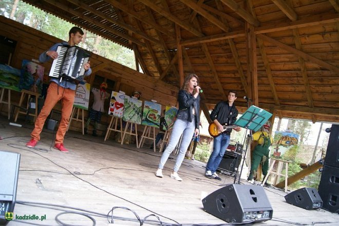 Niedziela Kadzidlańska i dożynki parafialne 2015 [07.09.2015] - zdjęcie #94 - eOstroleka.pl