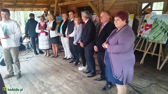Niedziela Kadzidlańska i dożynki parafialne 2015 [07.09.2015] - zdjęcie #179 - eOstroleka.pl