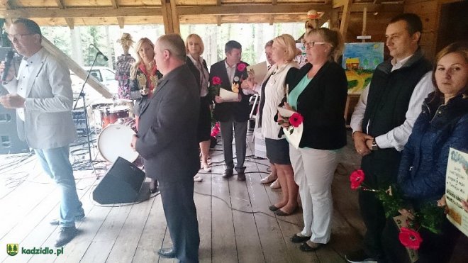 Niedziela Kadzidlańska i dożynki parafialne 2015 [07.09.2015] - zdjęcie #143 - eOstroleka.pl