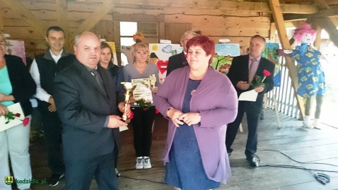 Niedziela Kadzidlańska i dożynki parafialne 2015 [07.09.2015] - zdjęcie #132 - eOstroleka.pl