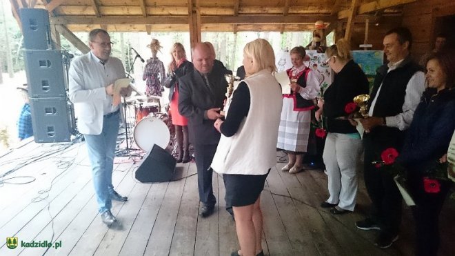 Niedziela Kadzidlańska i dożynki parafialne 2015 [07.09.2015] - zdjęcie #121 - eOstroleka.pl