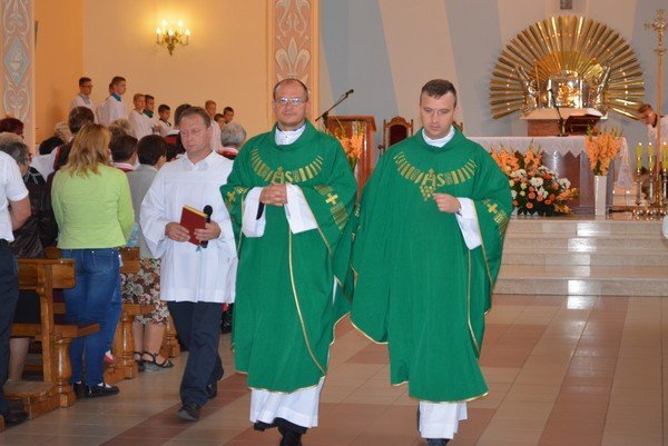 Dożynki parafialne w Łysych [08.09.2015] - zdjęcie #12 - eOstroleka.pl