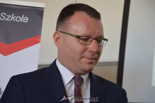 Podpisanie listu intencyjnego UKSW i CKZiU [09.09.2015] - zdjęcie #7 - eOstroleka.pl