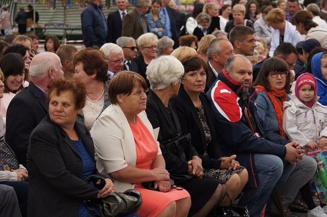 Dożynki gminno-parafialne w Olszewie-Borkach [09.09.2015] - zdjęcie #21 - eOstroleka.pl