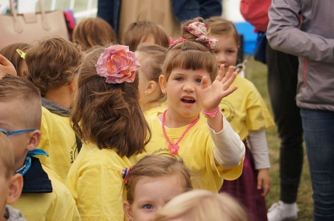 Dożynki gminno-parafialne w Olszewie-Borkach [09.09.2015] - zdjęcie #75 - eOstroleka.pl
