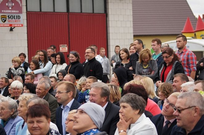 Dożynki gminno-parafialne w Olszewie-Borkach [09.09.2015] - zdjęcie #68 - eOstroleka.pl