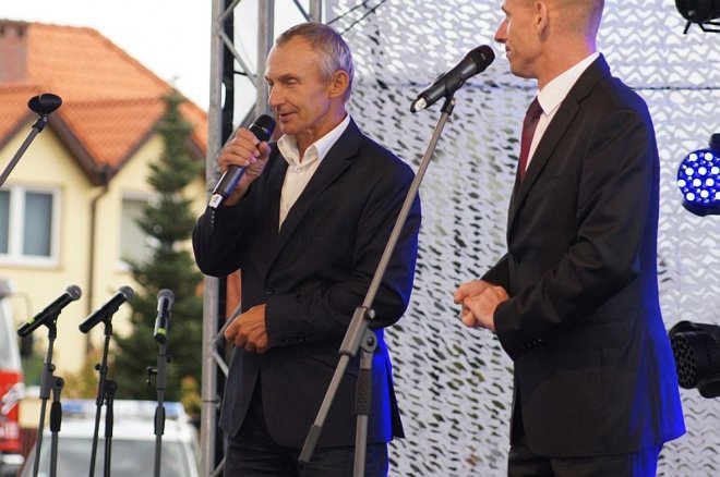 Dożynki gminno-parafialne w Olszewie-Borkach [09.09.2015] - zdjęcie #81 - eOstroleka.pl