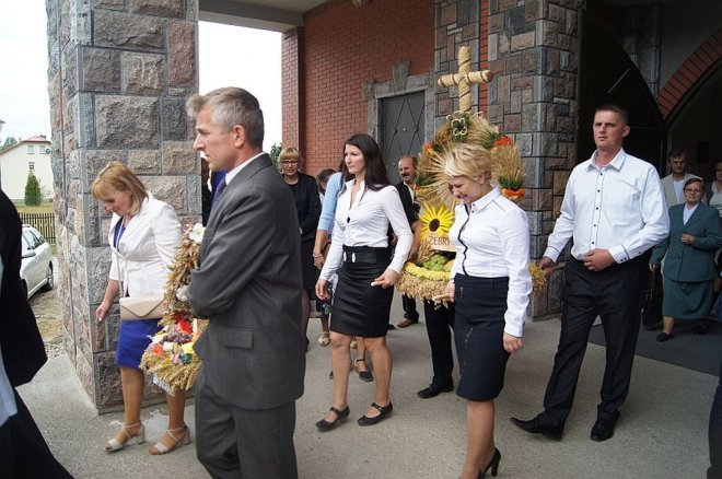 Dożynki gminno-parafialne w Olszewie-Borkach [09.09.2015] - zdjęcie #28 - eOstroleka.pl