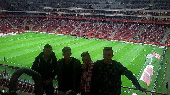 Kadzidlanie na meczu polskiej reprezentacji z Gibraltarem [10.09.2015] - zdjęcie #9 - eOstroleka.pl