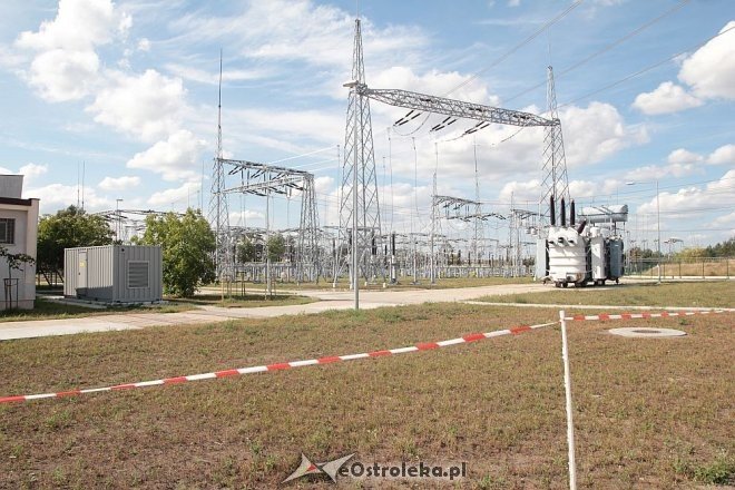 Ostrołęka: Rozbudowana stacja elektroenergetyczna 400kV oddana do użytku [11.09.2015] - zdjęcie #116 - eOstroleka.pl