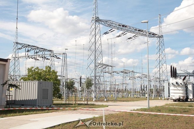 Ostrołęka: Rozbudowana stacja elektroenergetyczna 400kV oddana do użytku [11.09.2015] - zdjęcie #117 - eOstroleka.pl
