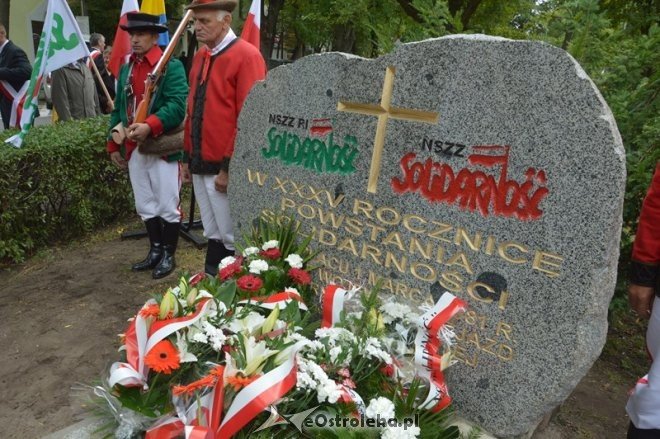 Obchody 35. rocznicy powstania NSZZ Solidarność [13.09.2015] - zdjęcie #32 - eOstroleka.pl