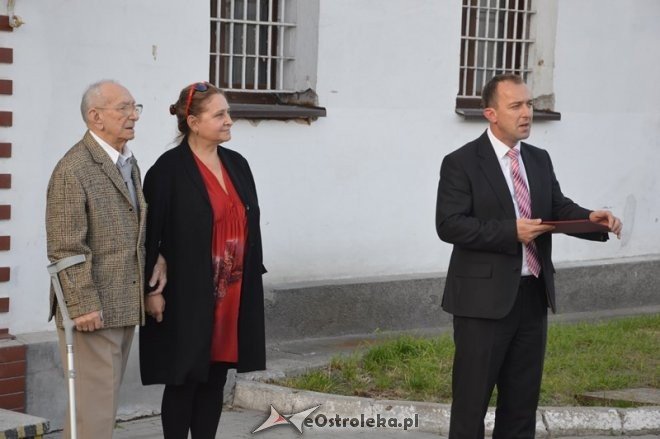 Wernisaż wystawy „Pamiętamy 1939 – 1945” w Muzeum Żołnierzy Wyklętych [15.09.2015] - zdjęcie #111 - eOstroleka.pl