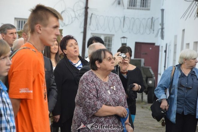 Wernisaż wystawy „Pamiętamy 1939 – 1945” w Muzeum Żołnierzy Wyklętych [15.09.2015] - zdjęcie #86 - eOstroleka.pl