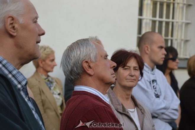 Wernisaż wystawy „Pamiętamy 1939 – 1945” w Muzeum Żołnierzy Wyklętych [15.09.2015] - zdjęcie #74 - eOstroleka.pl