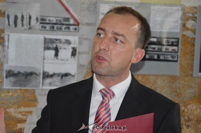 Wernisaż wystawy „Pamiętamy 1939 – 1945” w Muzeum Żołnierzy Wyklętych [15.09.2015] - zdjęcie #66 - eOstroleka.pl