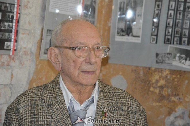 Wernisaż wystawy „Pamiętamy 1939 – 1945” w Muzeum Żołnierzy Wyklętych [15.09.2015] - zdjęcie #54 - eOstroleka.pl