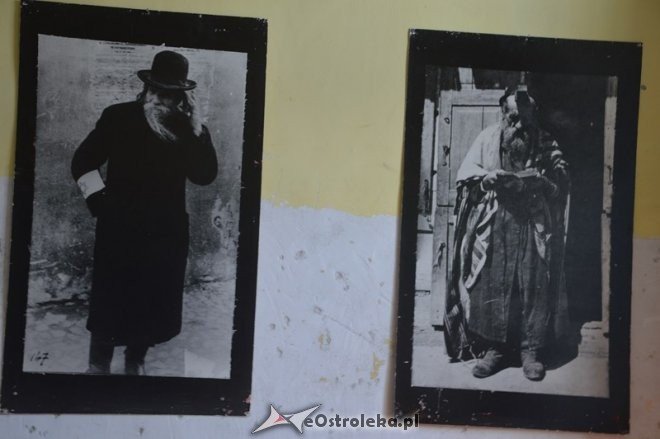 Wernisaż wystawy „Pamiętamy 1939 – 1945” w Muzeum Żołnierzy Wyklętych [15.09.2015] - zdjęcie #46 - eOstroleka.pl