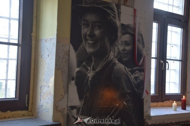 Wernisaż wystawy „Pamiętamy 1939 – 1945” w Muzeum Żołnierzy Wyklętych [15.09.2015] - zdjęcie #15 - eOstroleka.pl