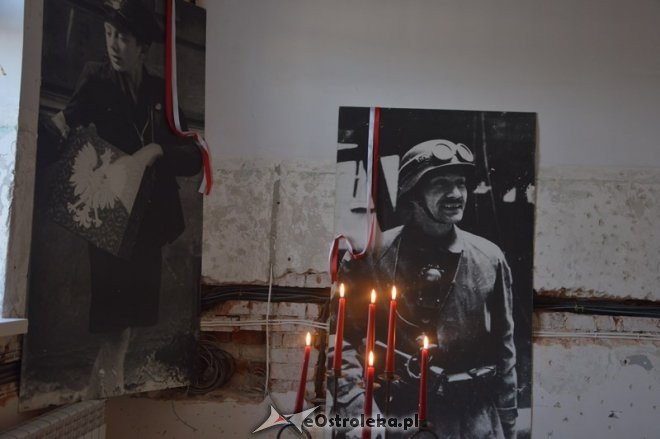 Wernisaż wystawy „Pamiętamy 1939 – 1945” w Muzeum Żołnierzy Wyklętych [15.09.2015] - zdjęcie #14 - eOstroleka.pl