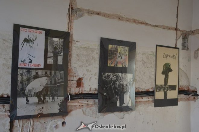 Wernisaż wystawy „Pamiętamy 1939 – 1945” w Muzeum Żołnierzy Wyklętych [15.09.2015] - zdjęcie #13 - eOstroleka.pl